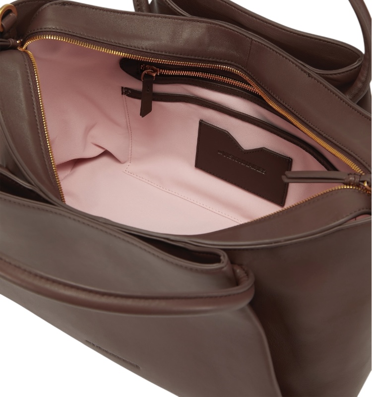 20251113_170416200_iOS