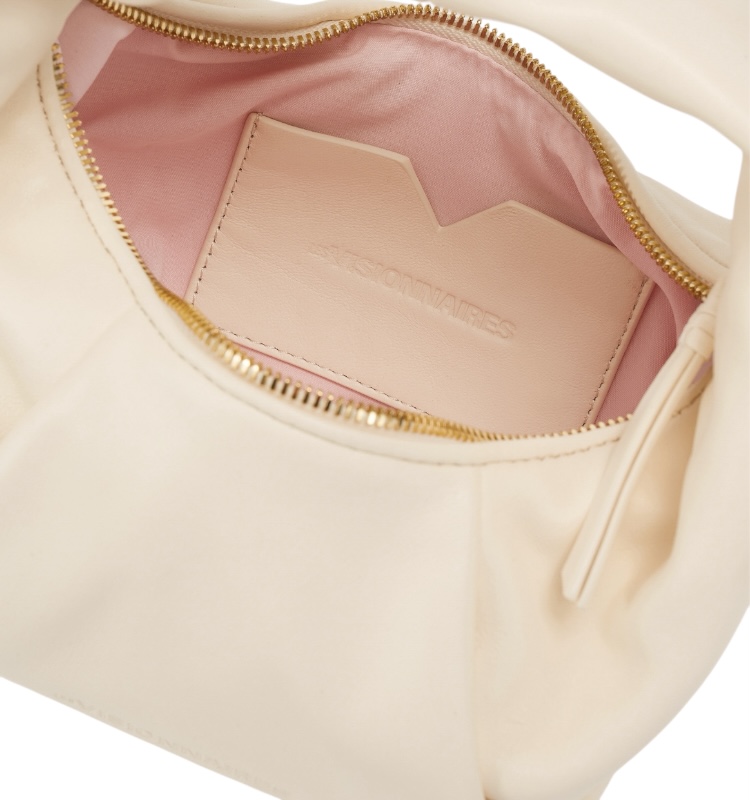 LV_GRETA_MINI_ESSENTIAL_SILKY_vanilla (1)
